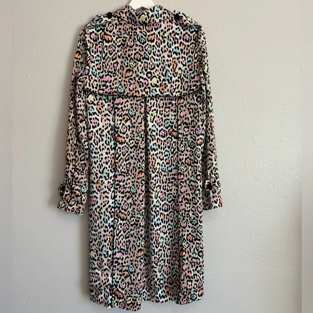 BCBGMaxAzria make statement
